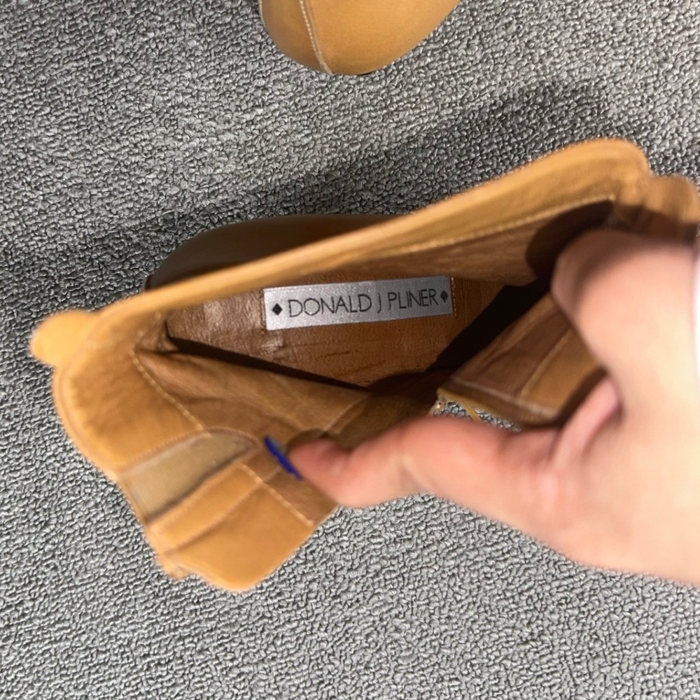 Y2K Donald J Pliner Boots Women 9 M Tan Lindy 55 Leather Spain Made Office Work - Picture 3 of 16